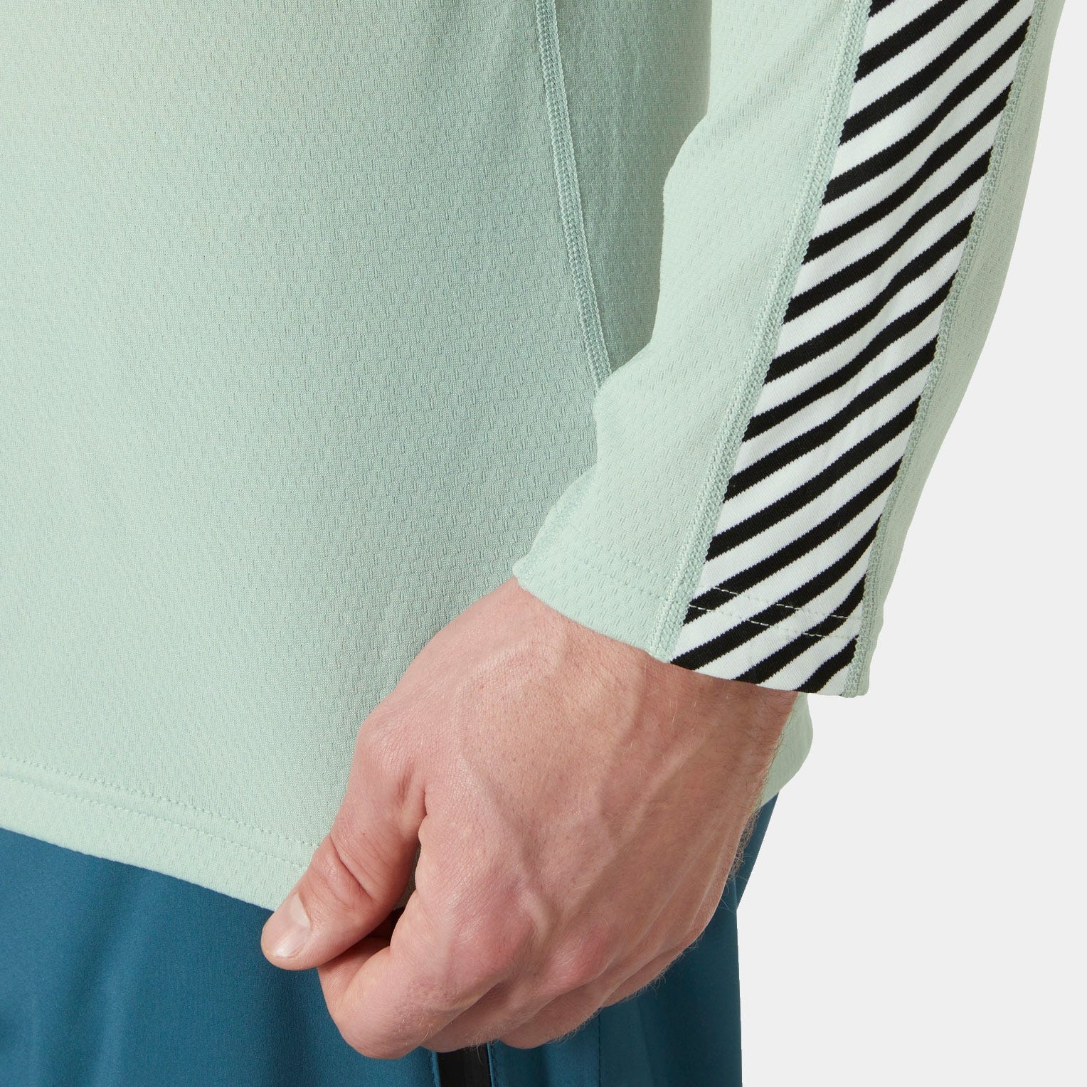 Men's LIFA® ACTIVE Stripe Crew Base Layer