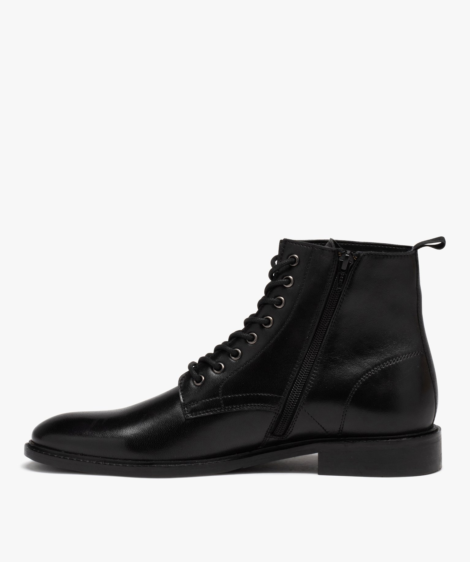 Boots homme en cuir uni bout amande noir | GEMO