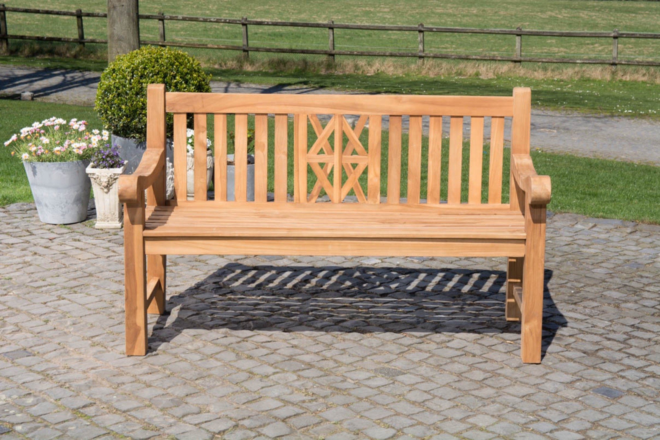 TPFGarden Gartenbank Florence-XL, Teak-Holz Garten Bank Sitzbank massiv Teakbank edel Breite 150cm