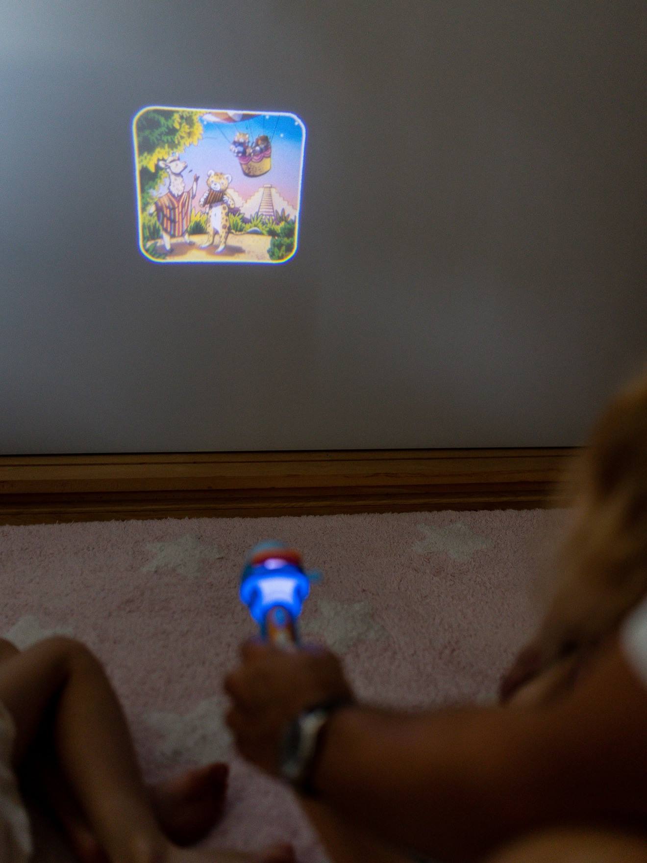 Lampe projecteur à histoires Kidyslide
