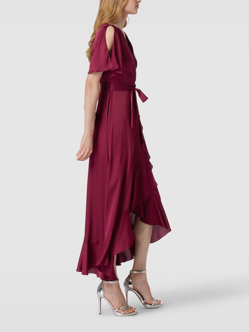 Abendkleid mit Flügelärmeln in kirschrot