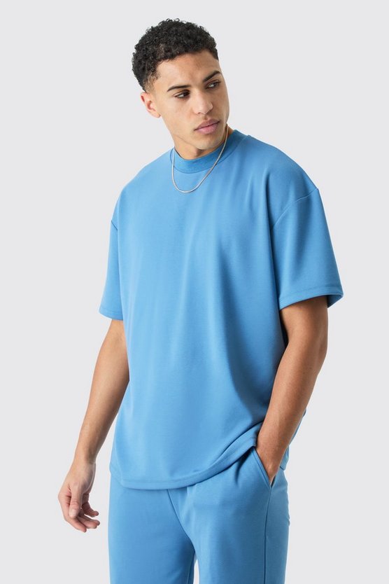 Oversize Premium T-Shirt & Shorts