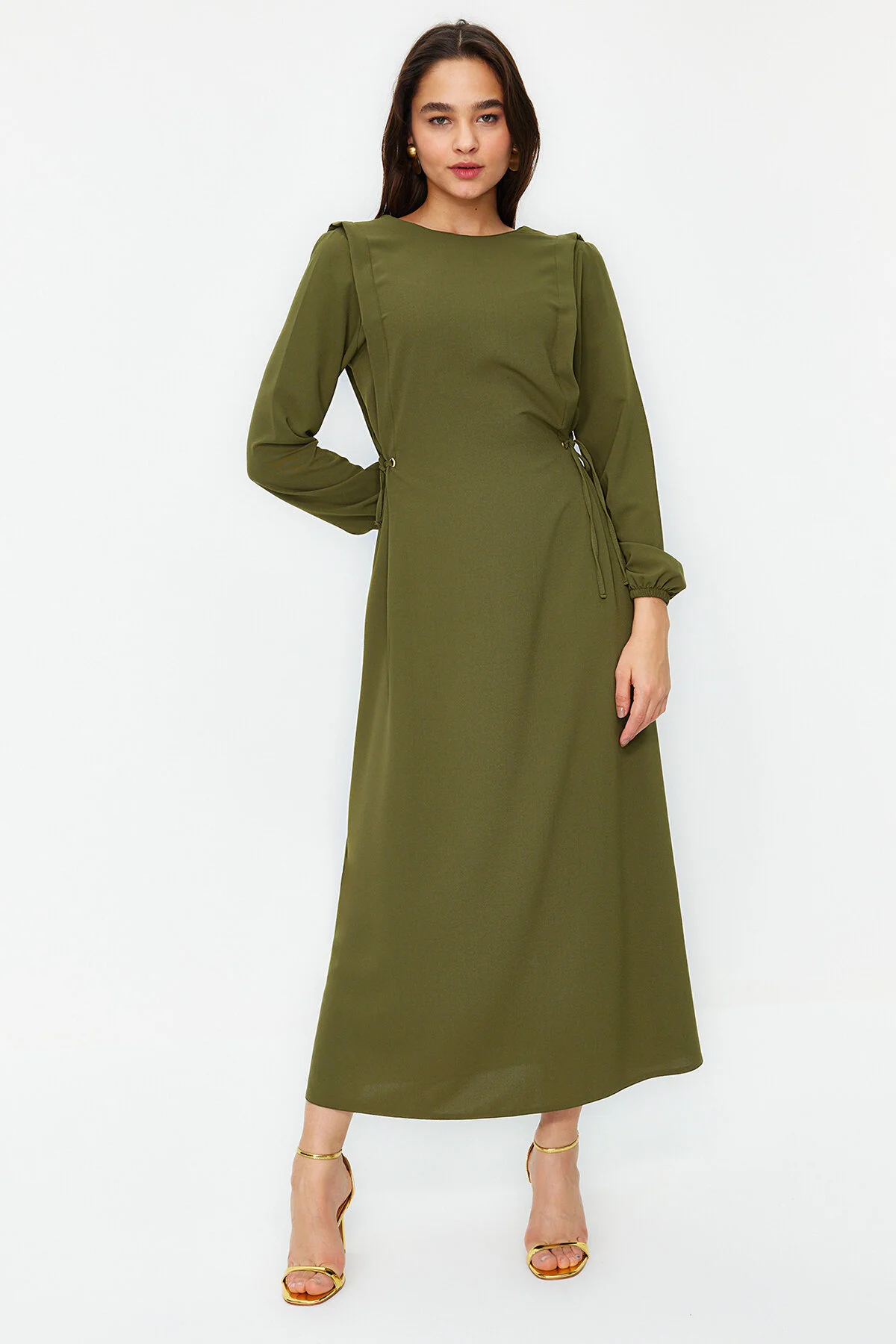 Trendyol Modest  Grünes Taillen-Seilband, detailliertes elastisches Aerobin-Webkleid am Ärmelende TCTSS22EB00104
