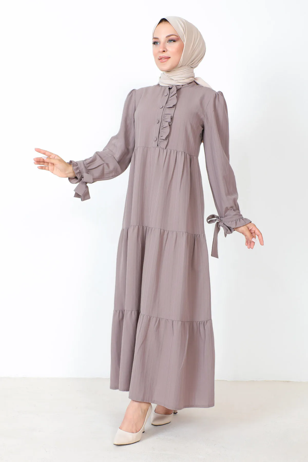 Tesettür Dünyası  Hijab-Kleid mit gebundenen Ärmeln TSD221207 Nerz