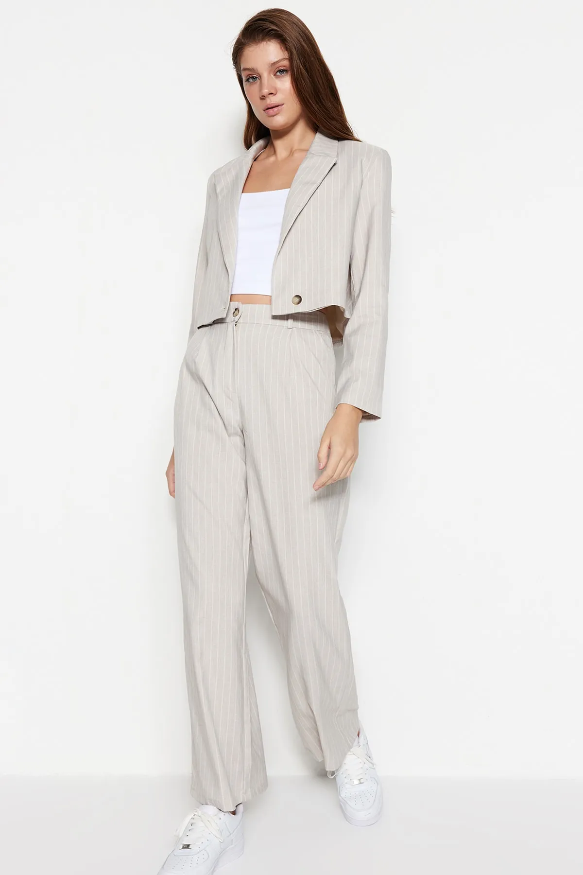 Trendyol Collection  Stone Wide Leg/Wide Leg Woven Gestreifte Hose TWOSS23PL00109