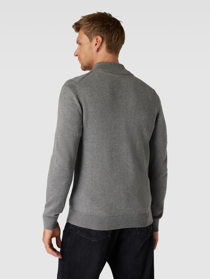 Strickjacke mit Label-Stitching Modell 'STAND JACKET' in hellgrau