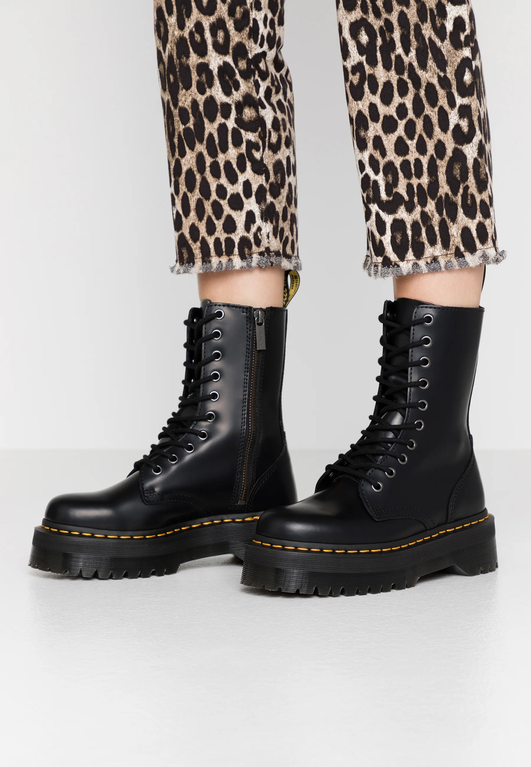 Dr. Martens JADON HI - Botines con plataforma