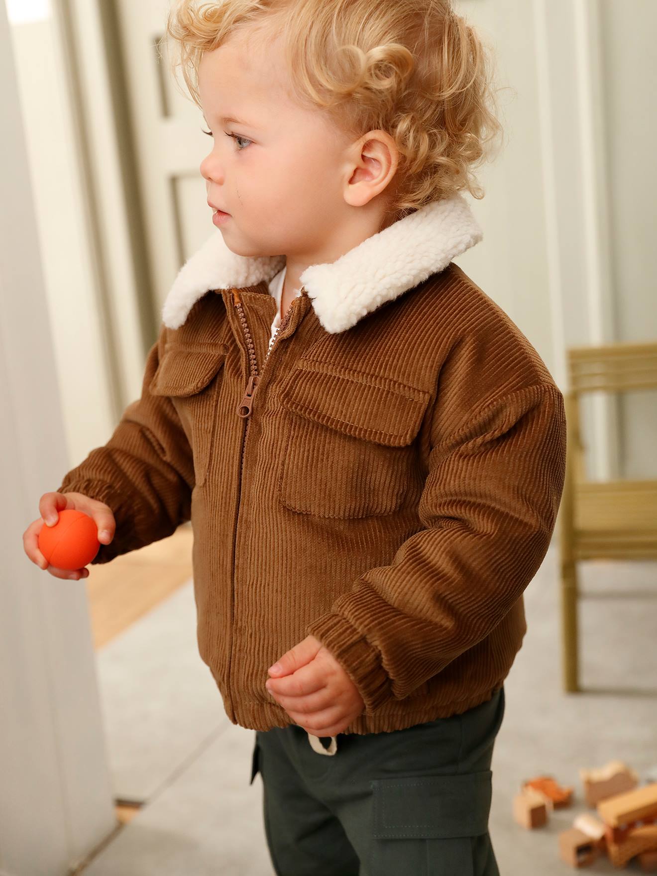 Blouson en velours côtelé bébé doublée sherpa noisette