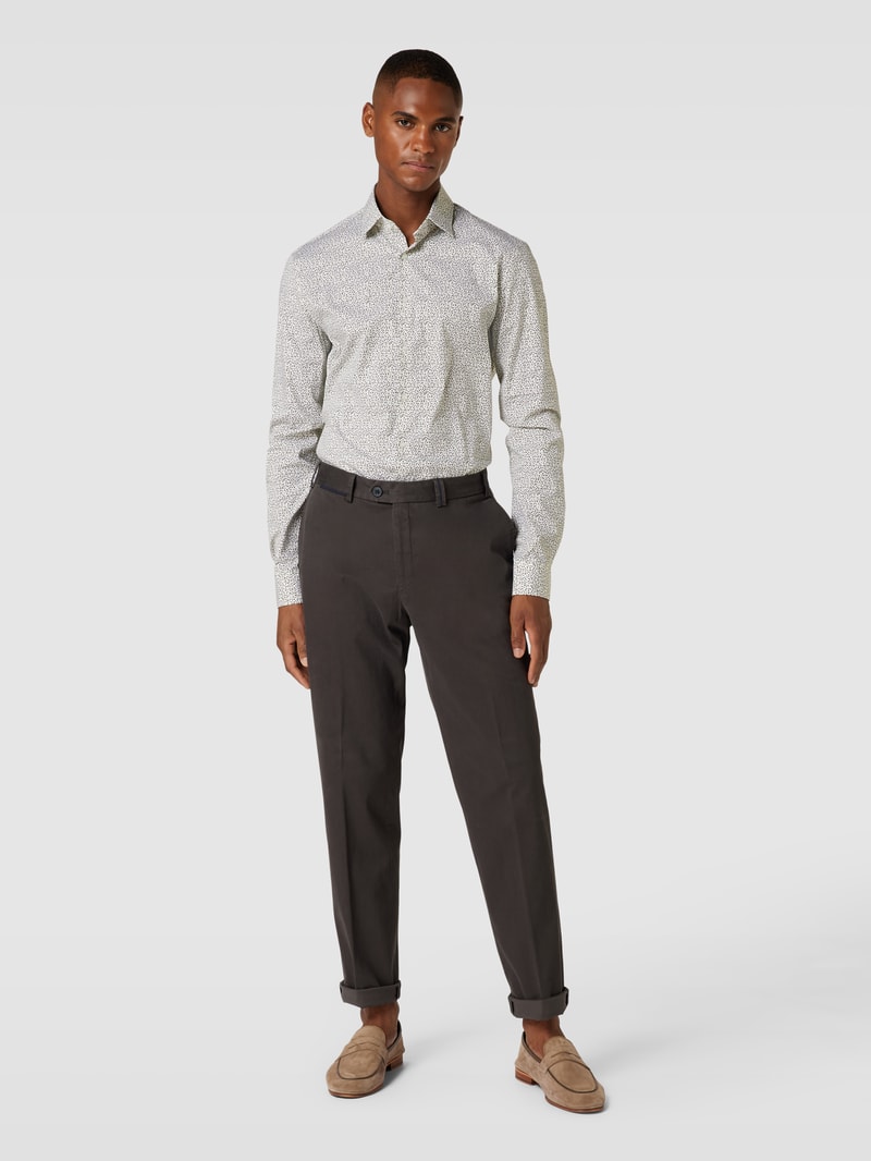 Slim Fit Business-Hemd mit Label-Stitching in weiß