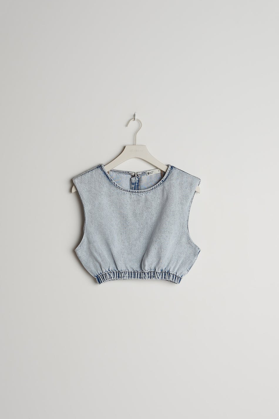 Sleeveless denim top