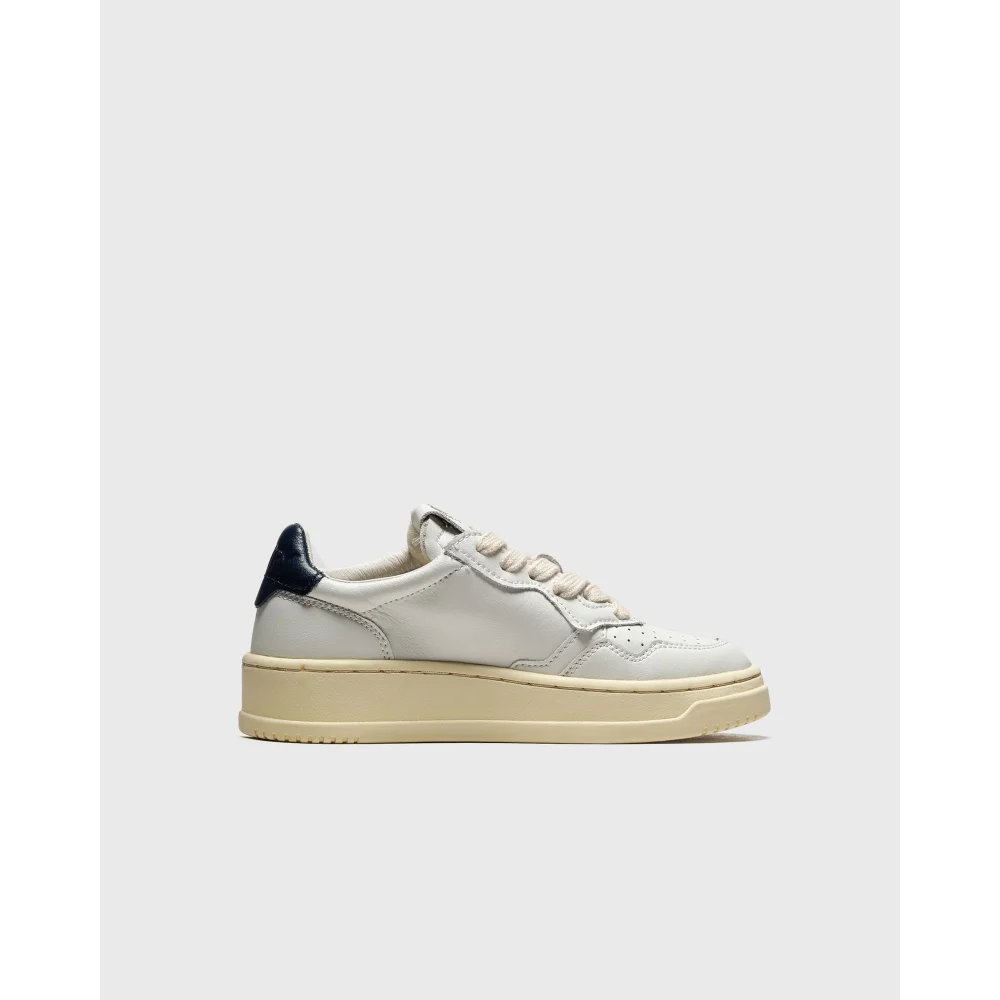 Autry Low KULKLL12 / weiss