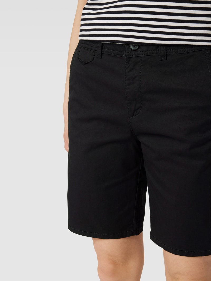 Bermudas mit Eingrifftaschen in schwarz