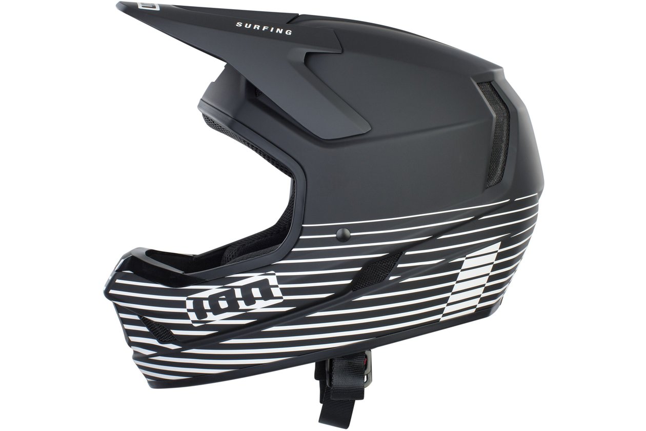 ION Scrub Amp