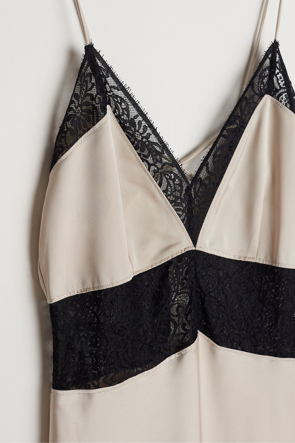 Tessa trend dress
