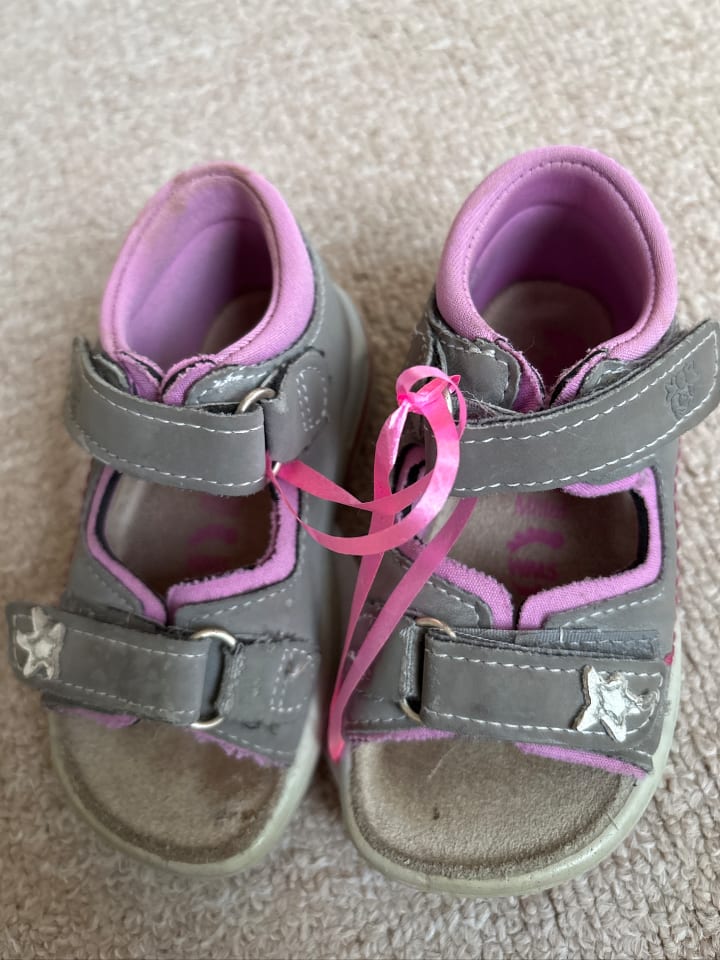 PEPINO Sandalen 