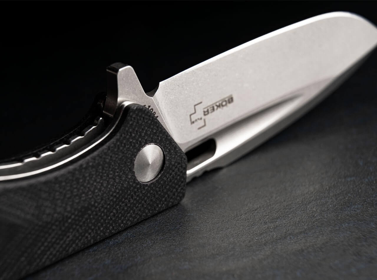 Caracal Folder Mini
