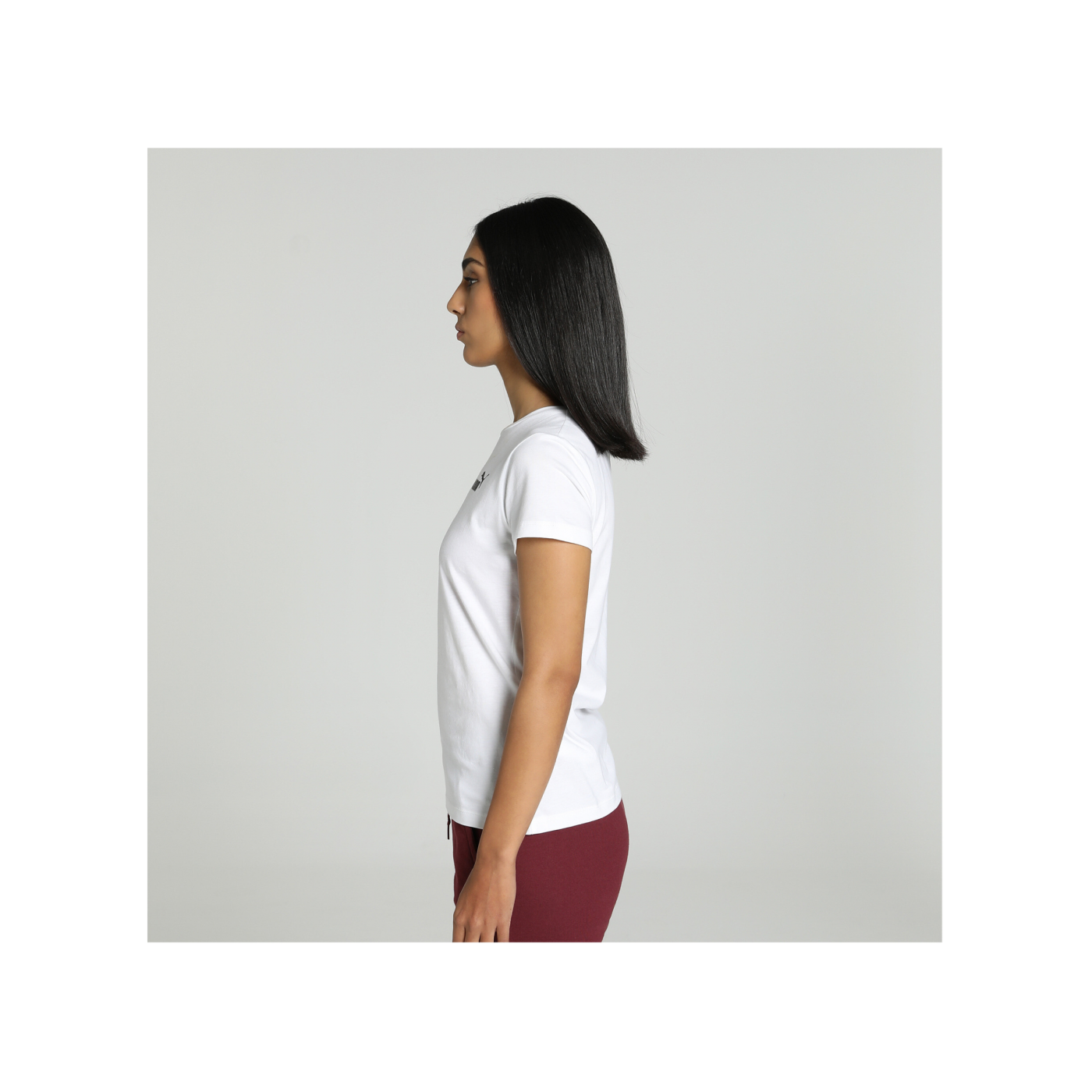 PUMA ESS Small Logo T-Shirt Damen F02