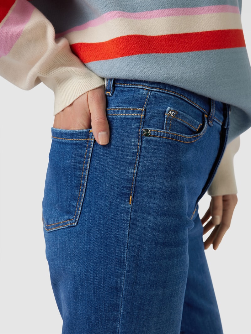 Regular Fit Jeans mit Kontrastnähten in jeans