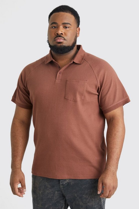 Plus geripptes Jersey-Poloshirt mit Tasche
