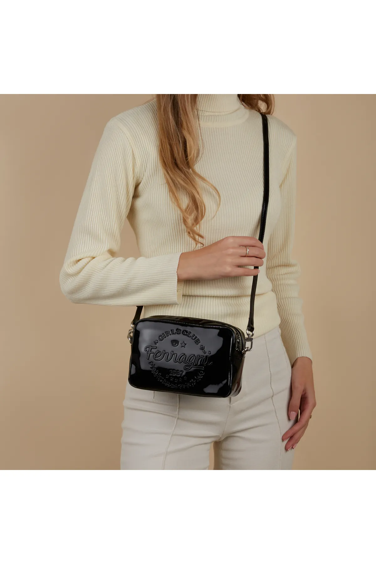 CHIARA FERRAGNI  Damen Umhängetasche Schwarz 75sb4bd5-zs944-899