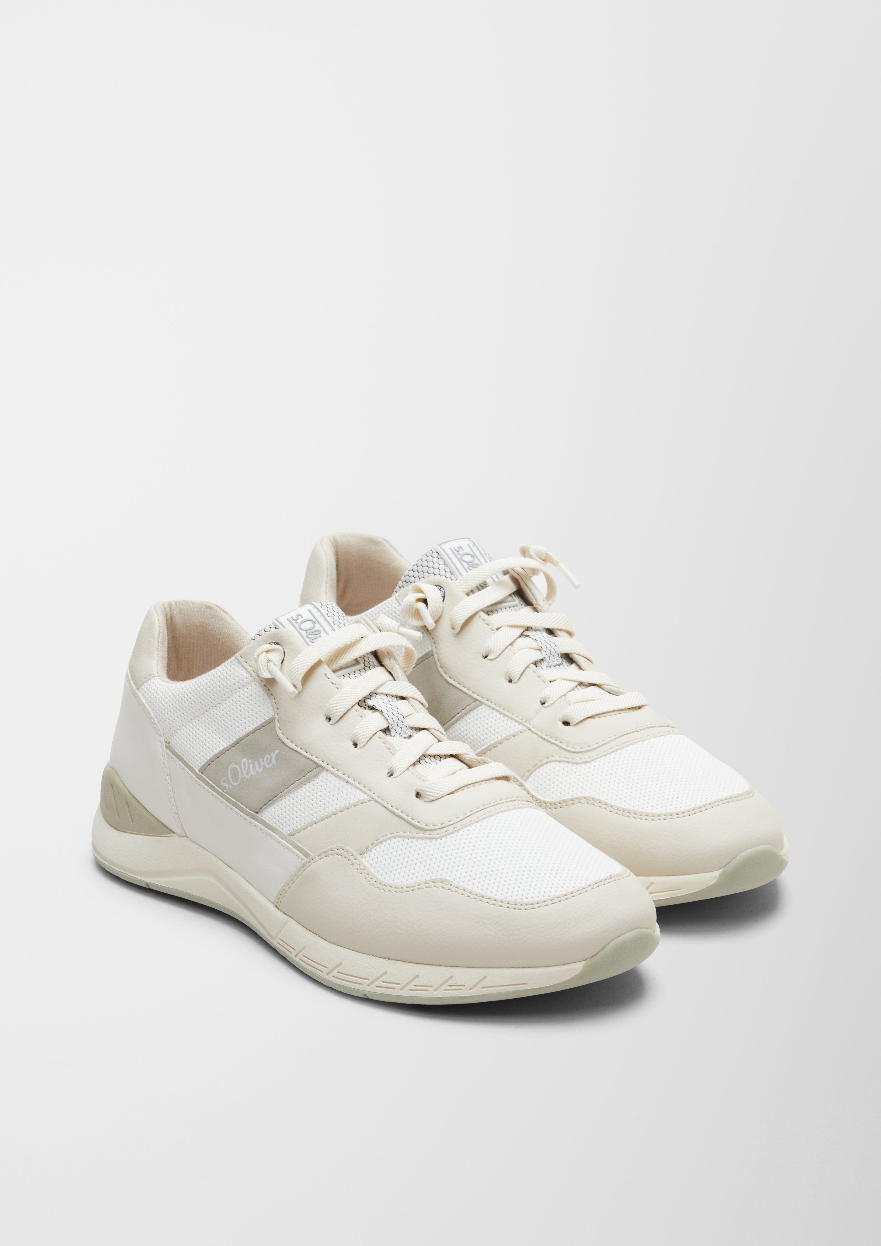 Sneaker in Lederoptik  6007276-100