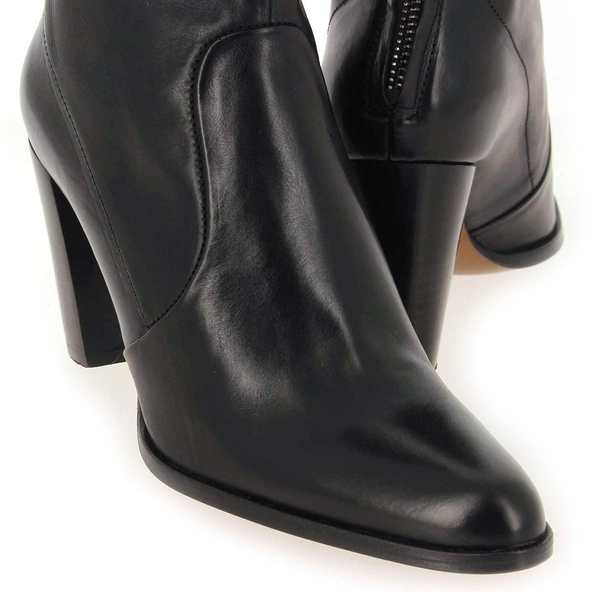 Muratti  RECEIVED - Noir