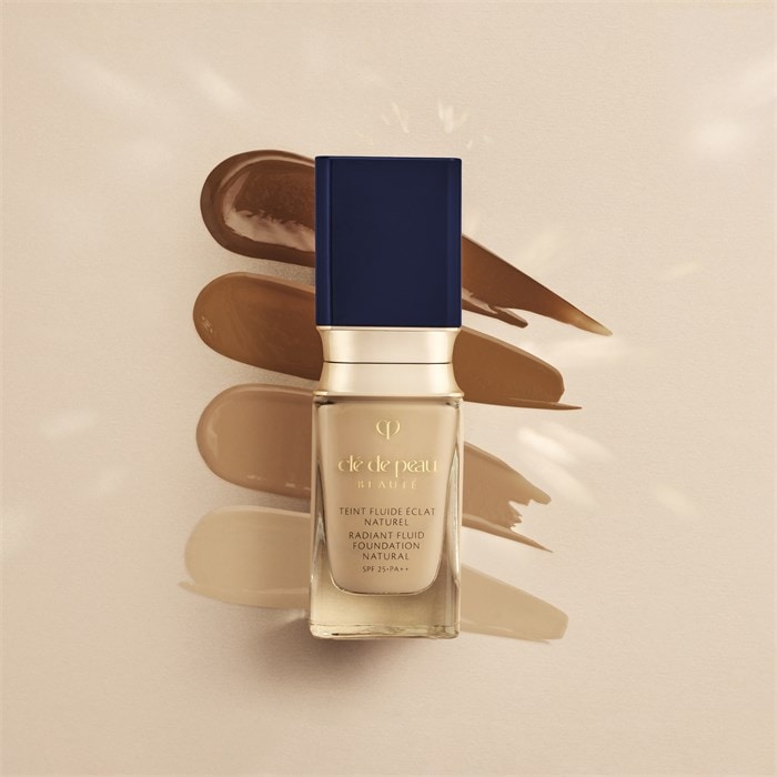 Radiant Fluid Foundation Natural
