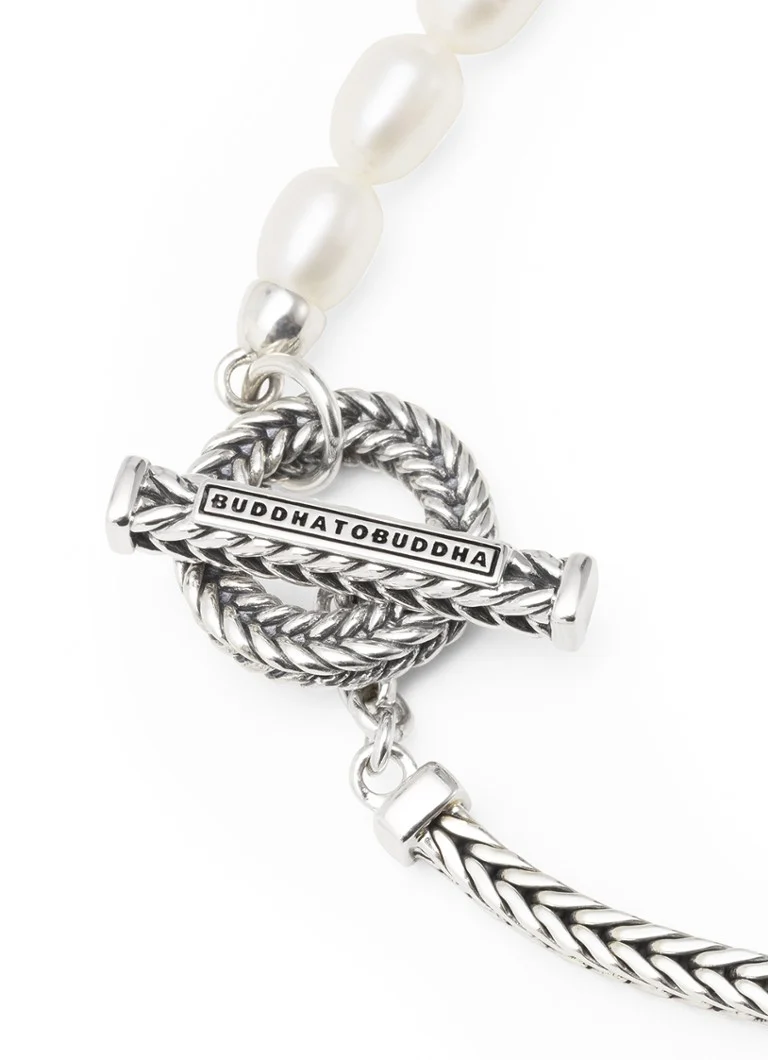 Buddha to Buddha  Barbara ketting van zilver