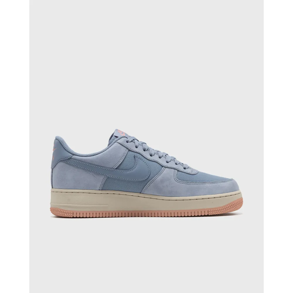 Nike Air Force 1 07 LX FB8876 400 / blau