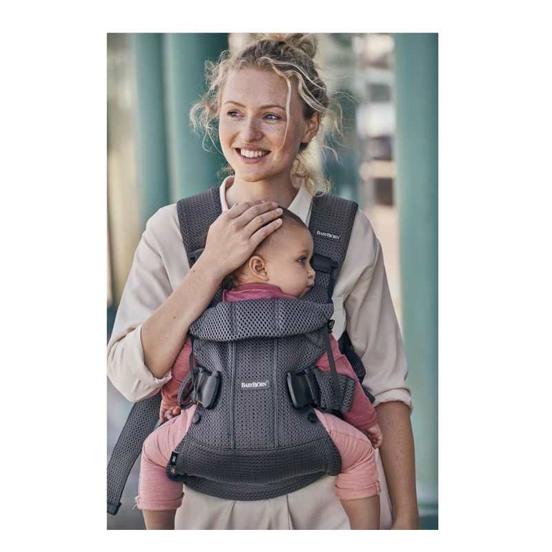 Porte-bébé One air anthracite mesh 3D BabyBjörn