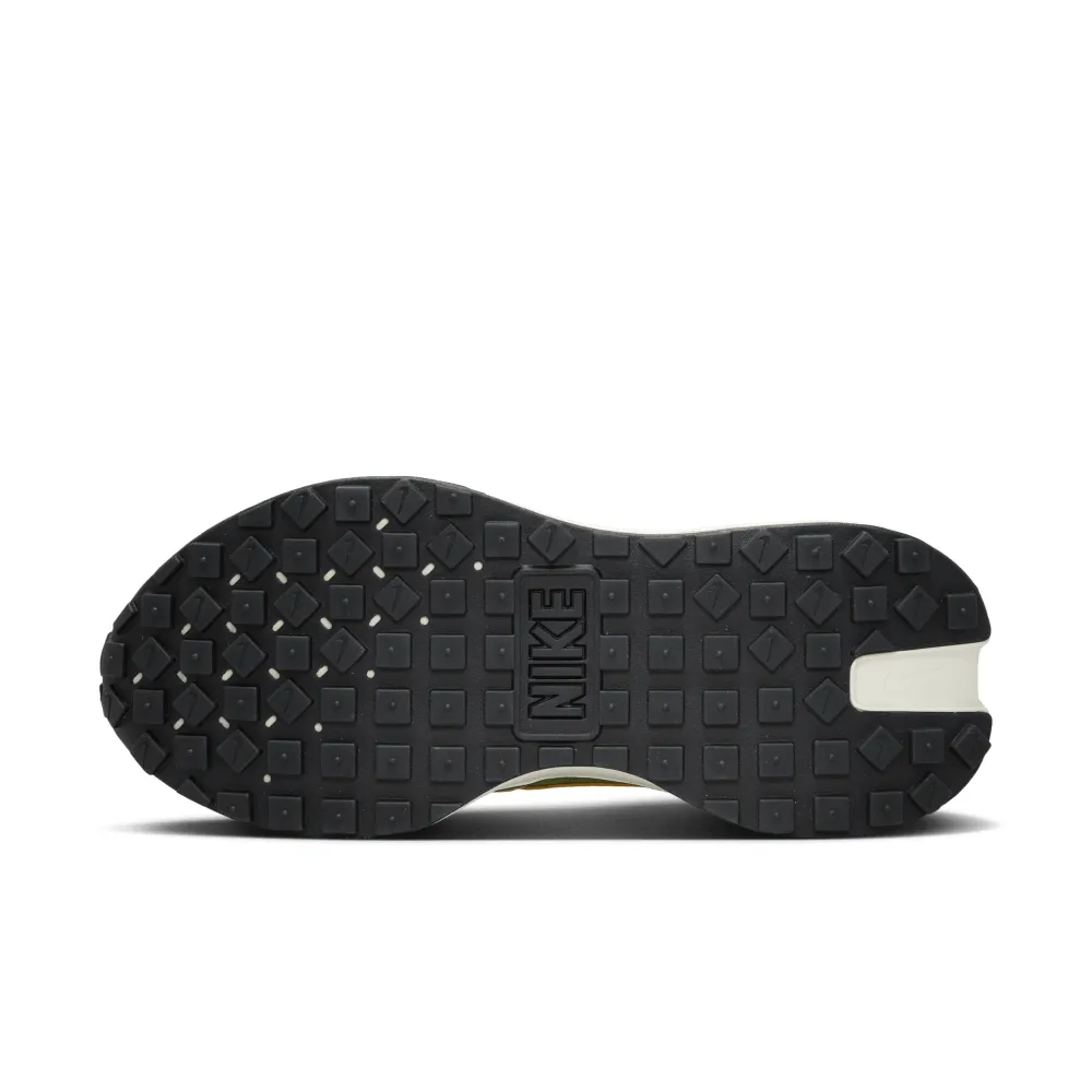 Nike Phoenix Waffle FD2196-300 / grün