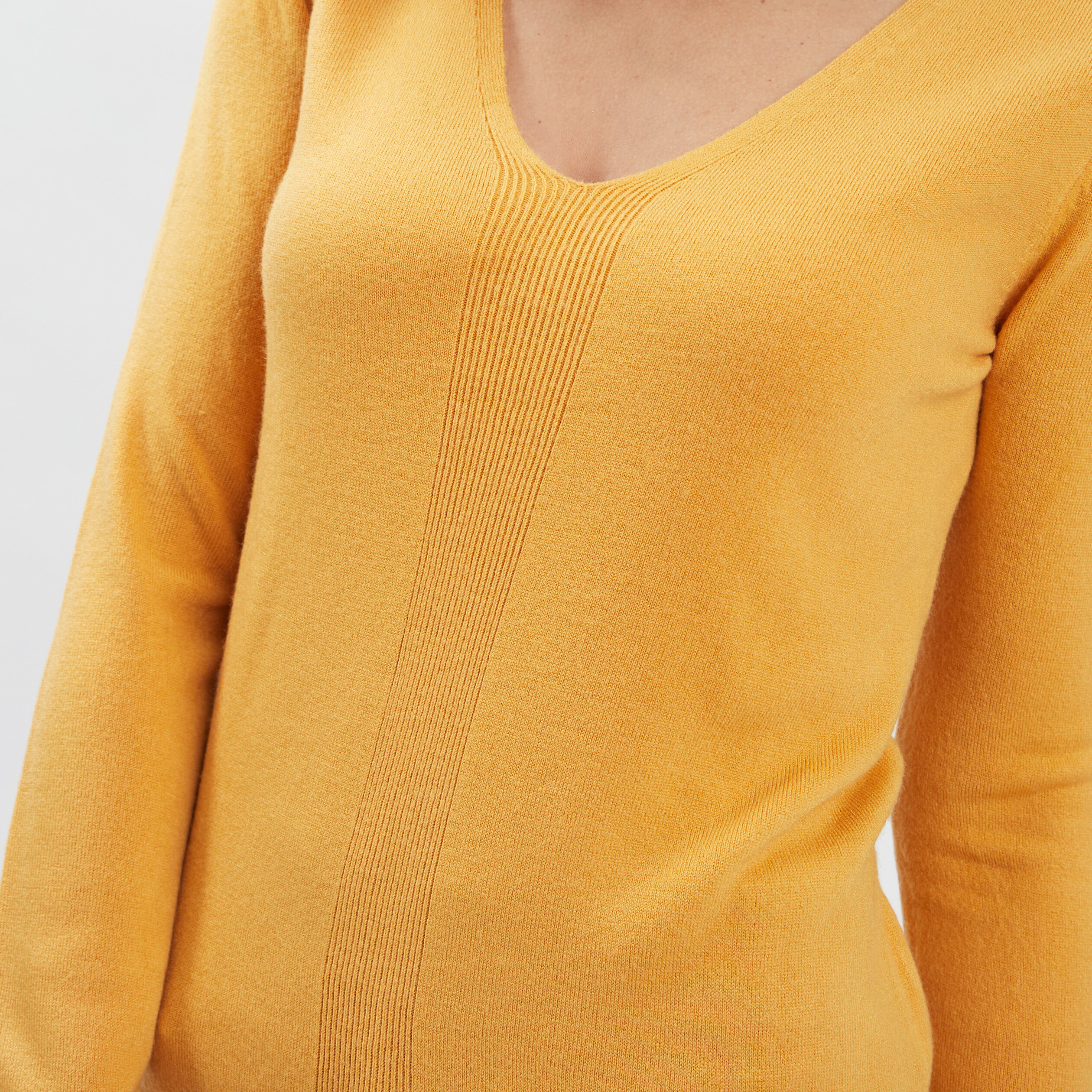 Pull col V manches longues jaune moutarde femme | La Halle