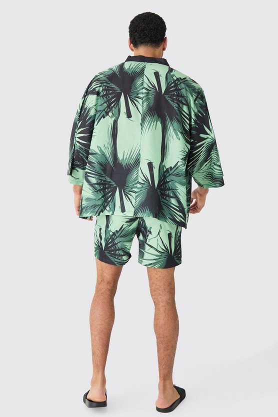 Oversize Kimono-Hemd und Badehose mit Print