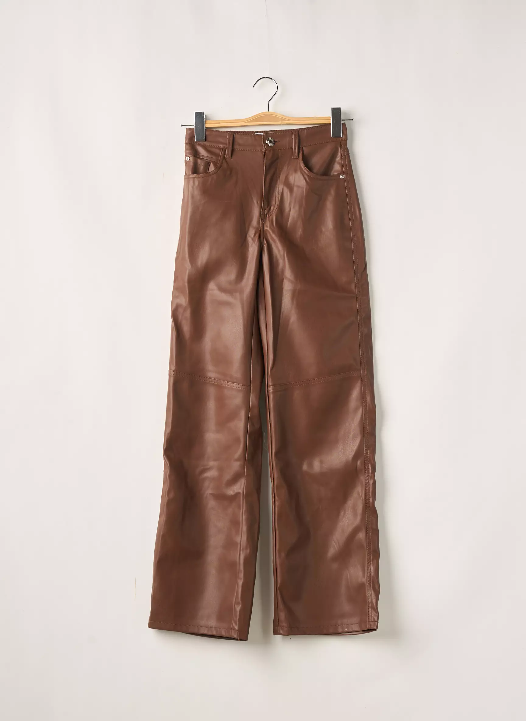 Bershka Pantalons Droits Femme couleur marron