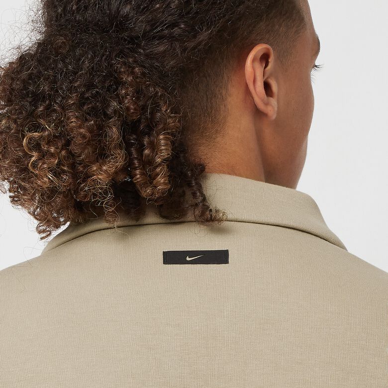 NIKE Tech Fleece Reimagined Shacket khaki