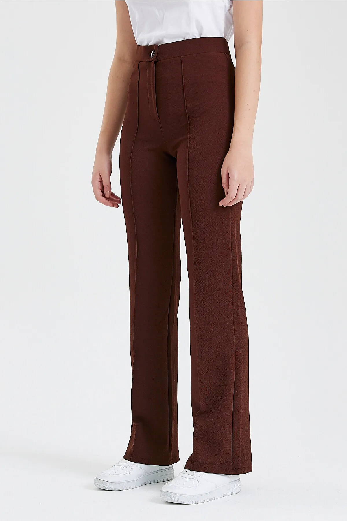 macharelbasic  Braune Palazzo-Hose mit hohem Bund und schmaler Passform und ausgestelltem Bein für Damen