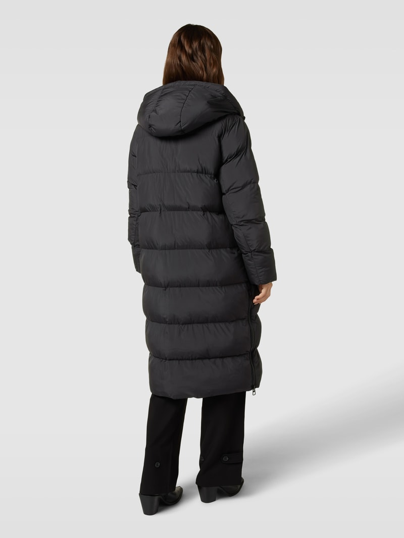 Steppmantel mit Label-Detail Modell 'Habine' in schwarz