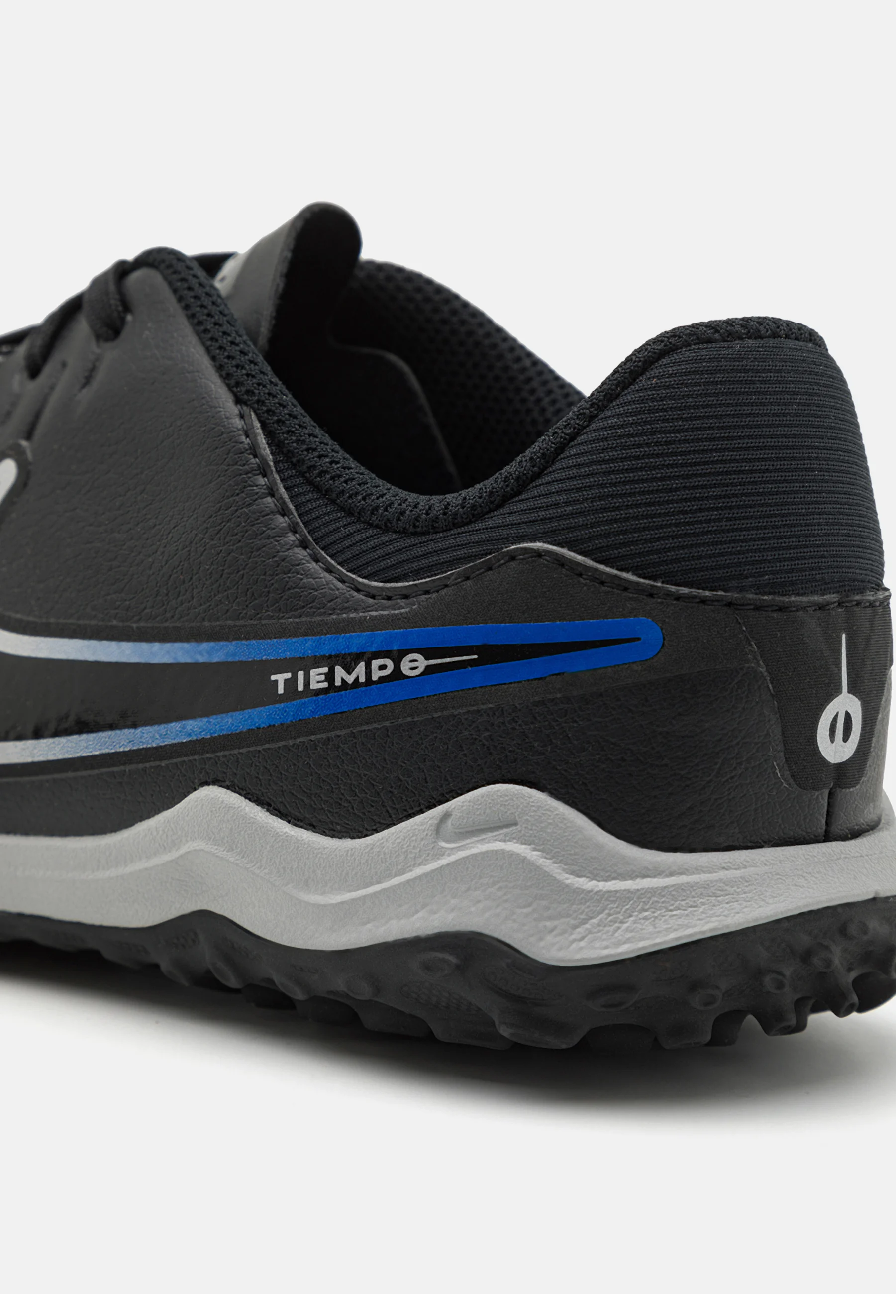 Nike Performance JR LEGEND 10 ACADEMY TF UNISEX - Botas de fútbol con tacos