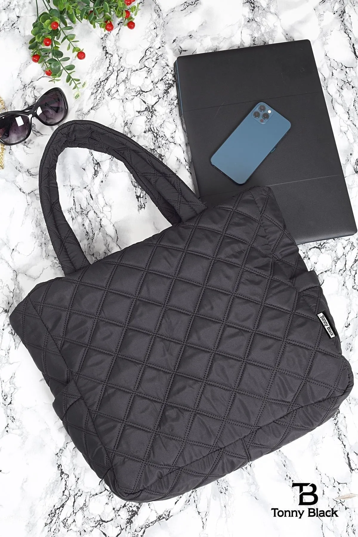 Tonny Black  Original großvolumige Damen-Komfortmodell mit Reißverschluss, gesteppter Tragetasche, aufblasbarer Shopper-Griff