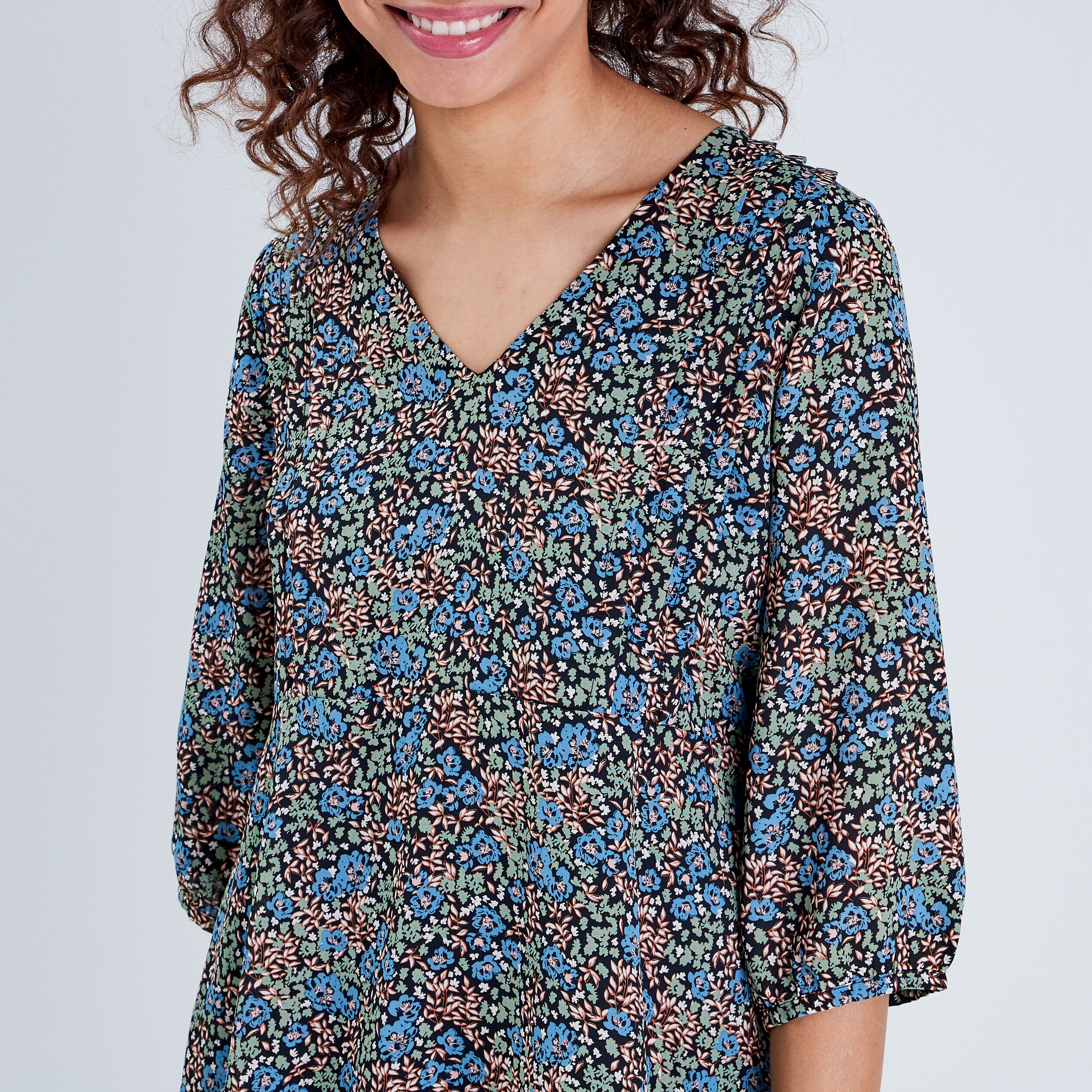 Blouse large col en V denim noir femme | Cache Cache