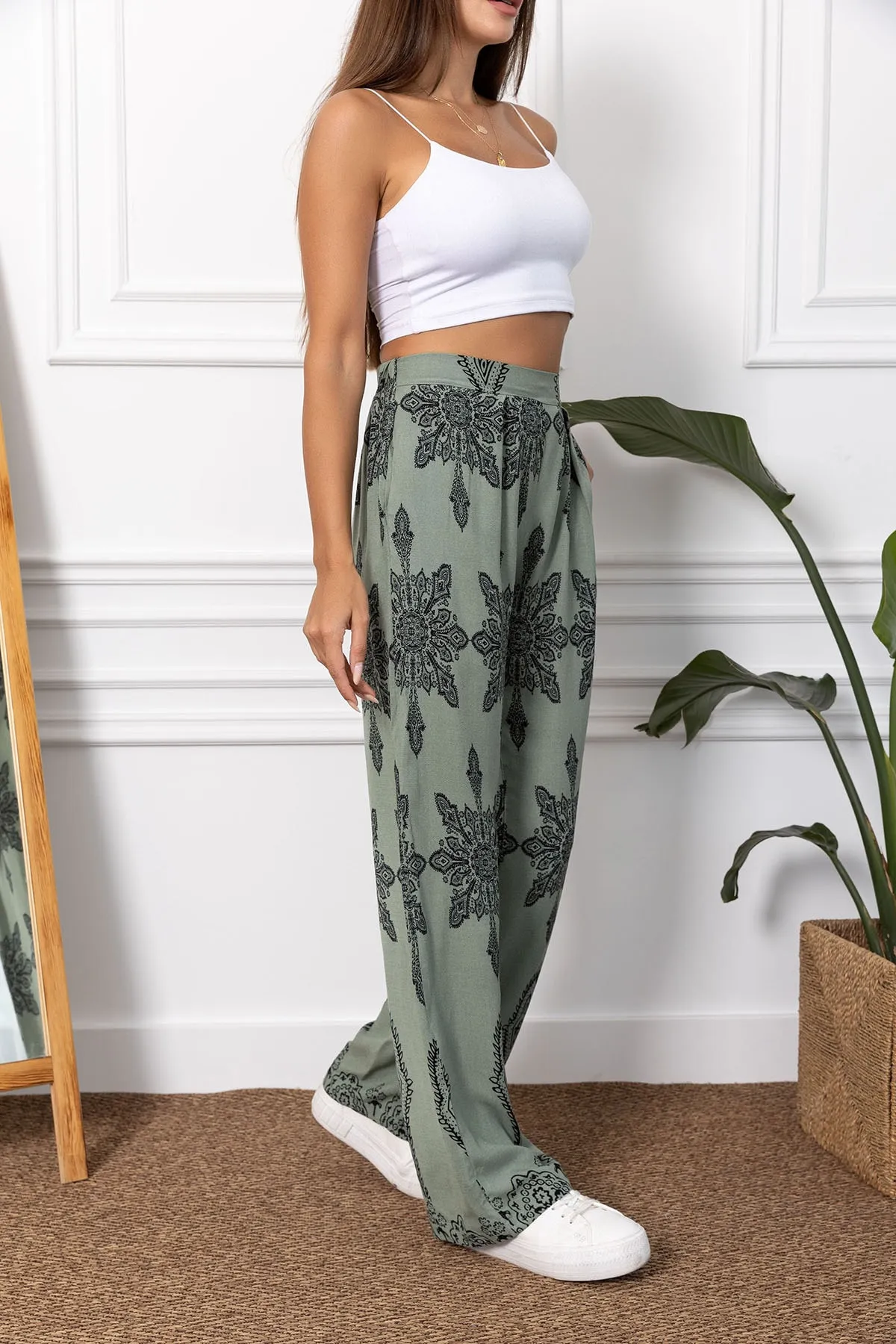 armonika  Grüne gemusterte Palazzo-Hose mit weitem Bein für Damen - Arm-23y001124