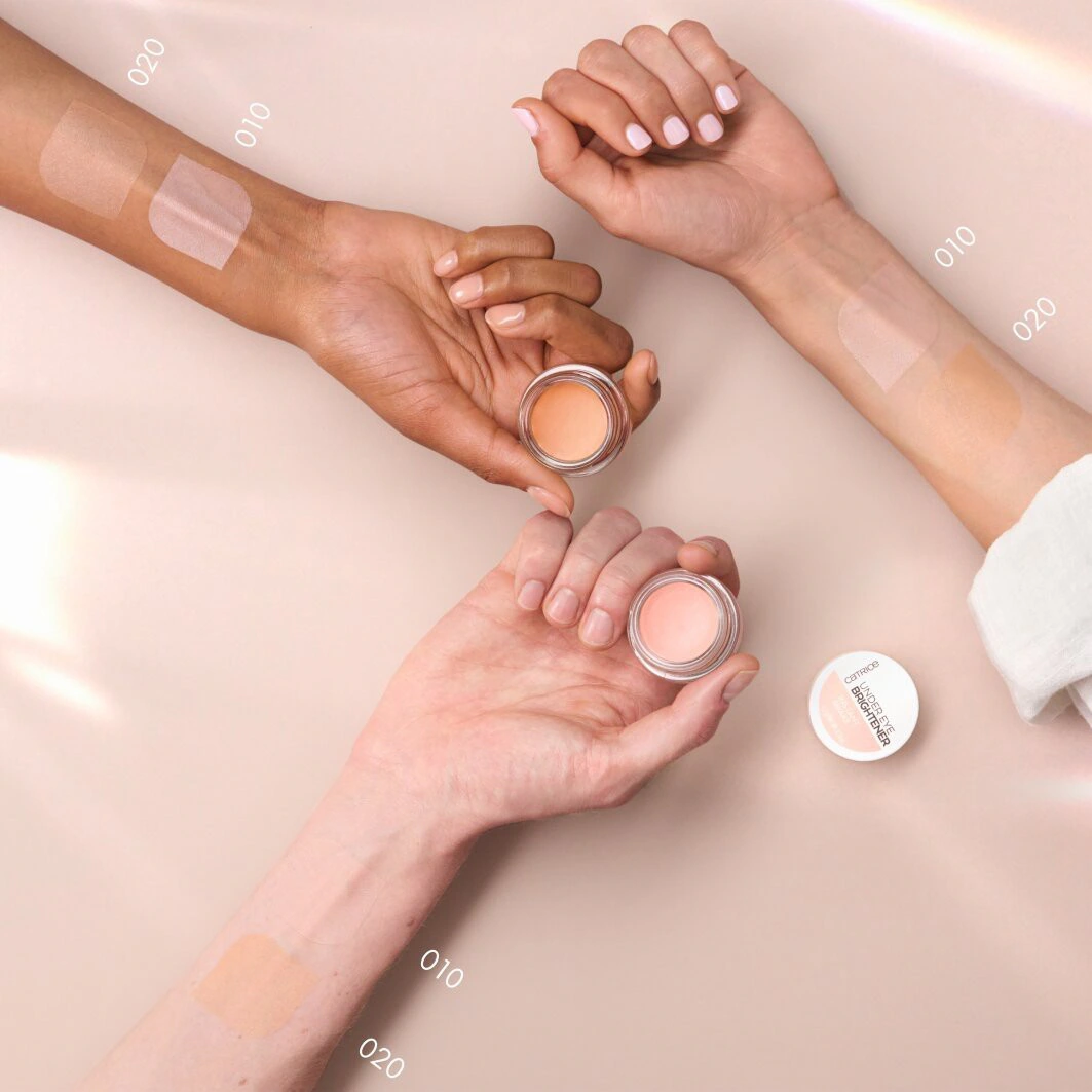 Catrice Under Eye Brightener, tratamiento iluminador para el contorno de ojos 010 Rosa Claro