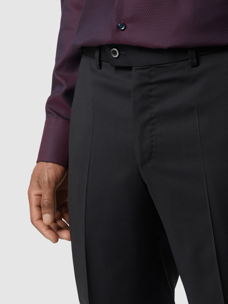 Anzug-Hose aus reiner Schurwolle in schwarz