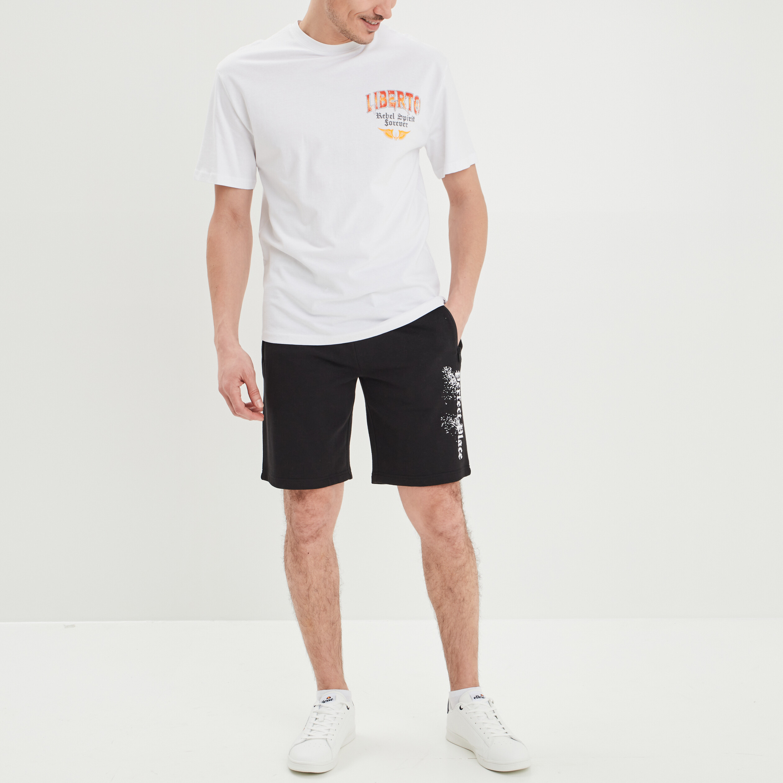 Jogging-Short droit avec poches noir homme | La Halle