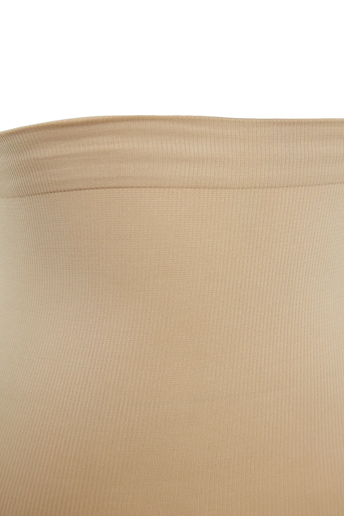 Trendyol Collection  Skin Seamless/Seamless Recovery Strickkorsett mit hoher Taille und Shorts THMSS23KS00002