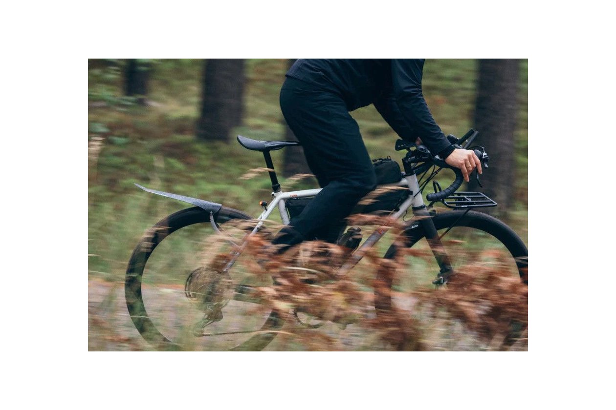 Ass Savers WGS-1 Win Wing Gravel Spritzschutz HR logo