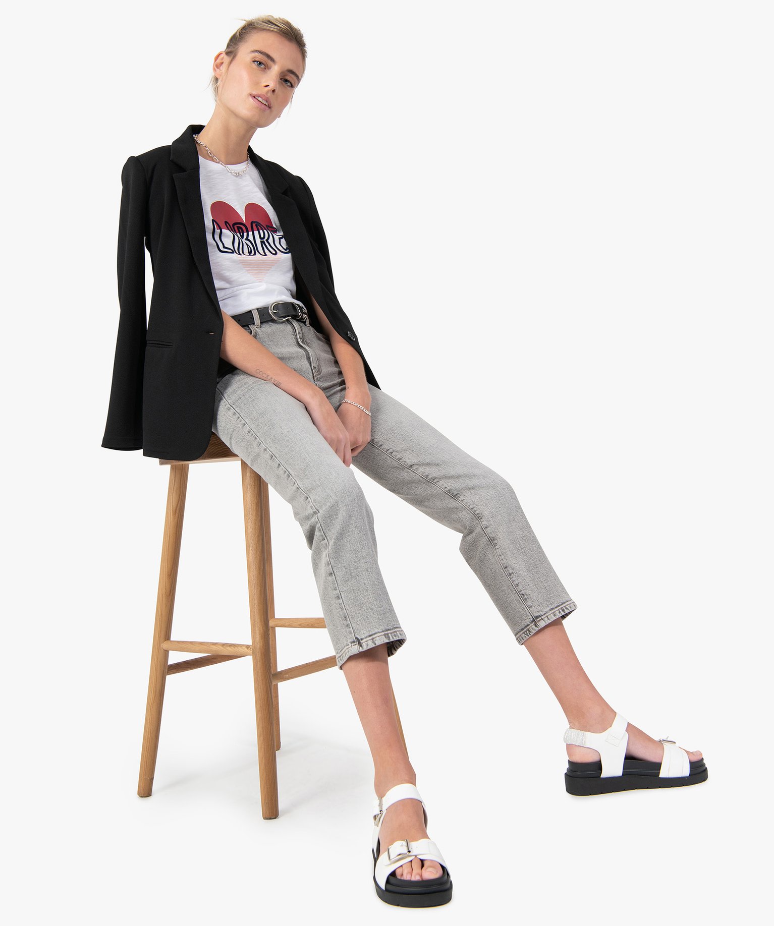 Tee-shirt femme à manches courtes avec motif cur blanc | GEMO