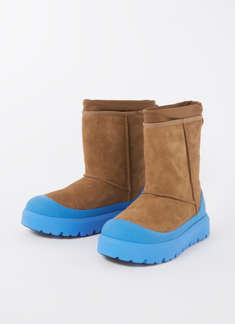 UGG Classic Short Weather Hybrid semišové boty