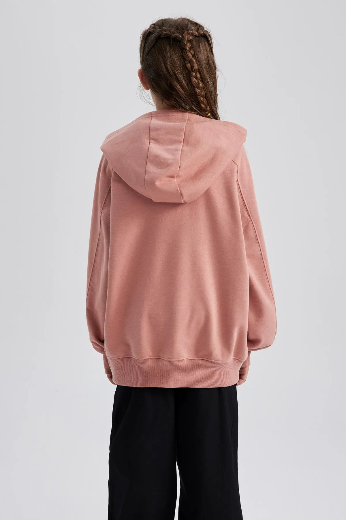 DeFacto  Bedrucktes dickes Mädchen-Sweatshirt mit Kapuzenärmeln A4810a823au