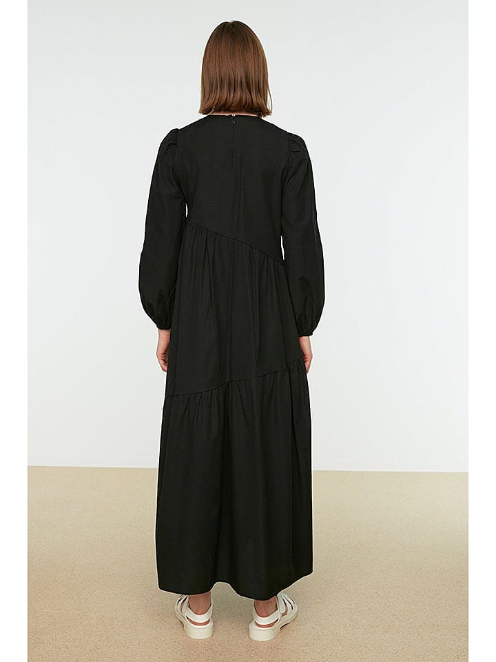 trendyol Kleid in Schwarz günstig kaufen 38